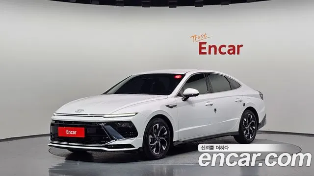 Фотография автомобиля — Hyundai Sonata DN8