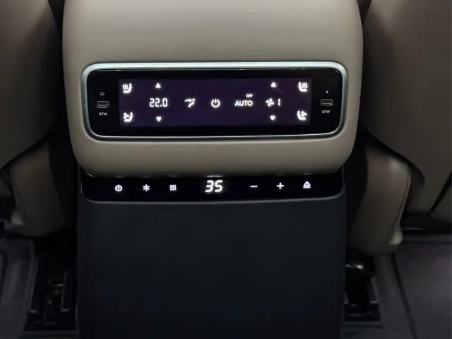 Li Auto L9 — Фото автомобиля 15