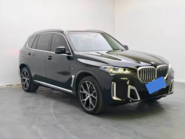 BMW X5 — Фото автомобиля 3