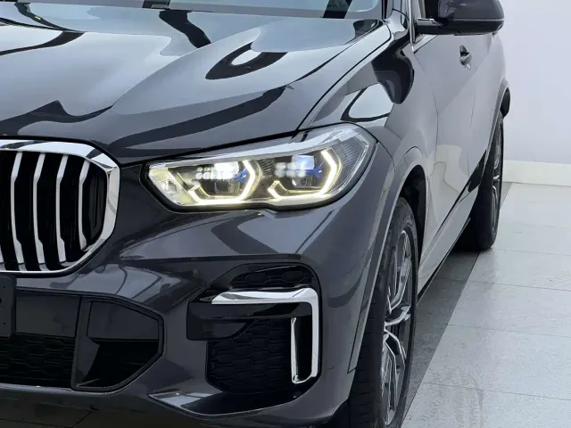 BMW X5 — Фото автомобиля 5