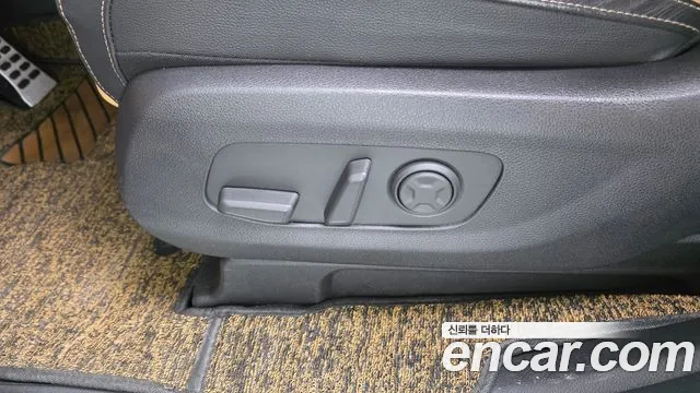 Kia Canival Carnival 4 поколение Дизель 9 мест Signature — Фото автомобиля 28