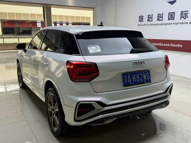 Audi Q2L — Фото автомобиля 20