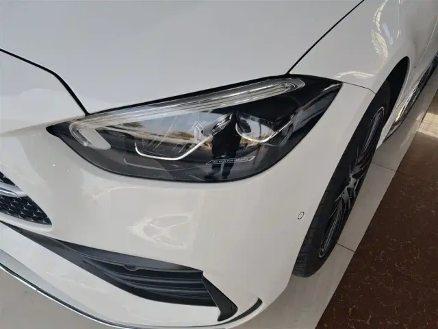 Mercedes-Benz C-Class — Фото автомобиля 17