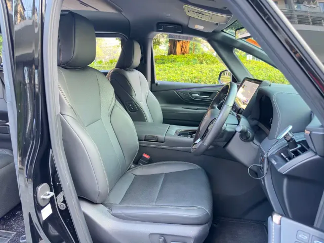 Toyota Alphard — Фото автомобиля 6