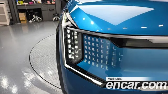 Kia EV9 — Фото автомобиля 7