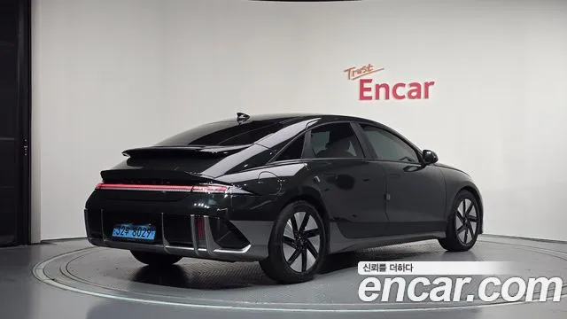 Hyundai Ioniq 6 — Фото автомобиля 2