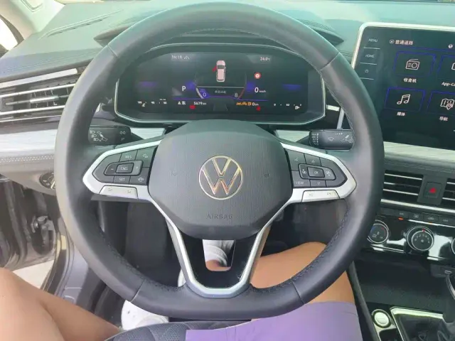 Volkswagen Sagitar — Фото автомобиля 15