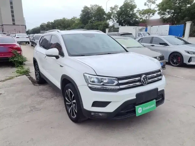 Volkswagen Tharu — Фото автомобиля 3