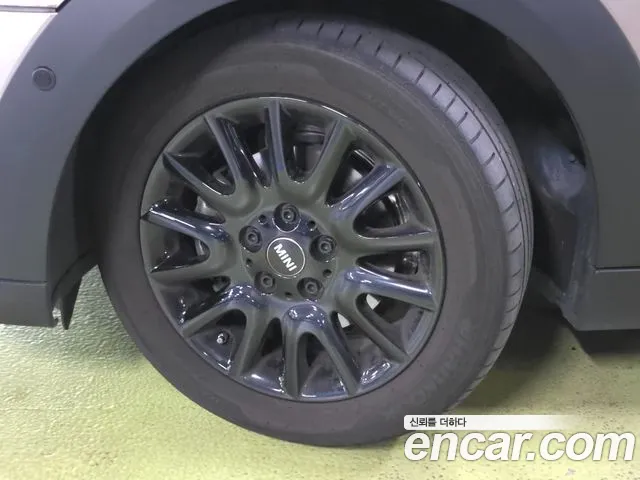 Mini Cooper Cooper 5 дверей Classic — Фото автомобиля 5