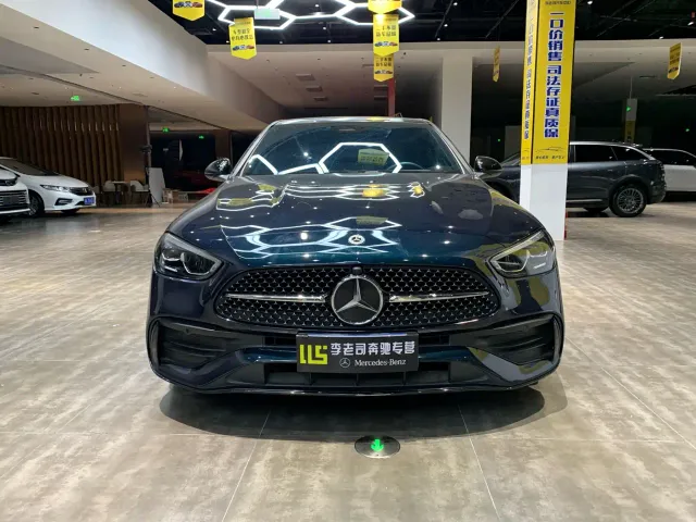 Mercedes-Benz C-Class — Фото автомобиля 2
