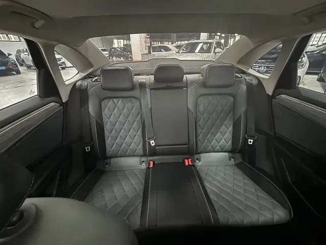 Volkswagen Sagitar — Фото автомобиля 22