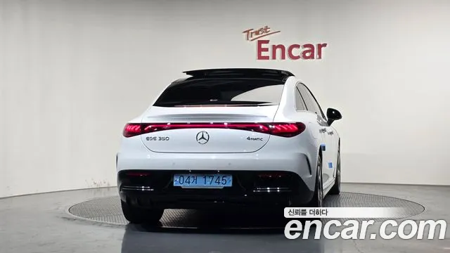 Mercedes-Benz EQE V295 — Фото автомобиля 4
