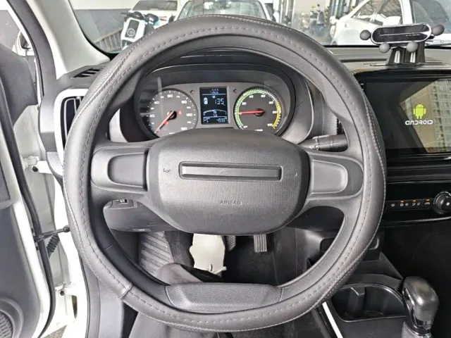 Roewe Clever — Фото автомобиля 10
