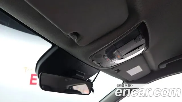 Kia Niro New — Фото автомобиля 27
