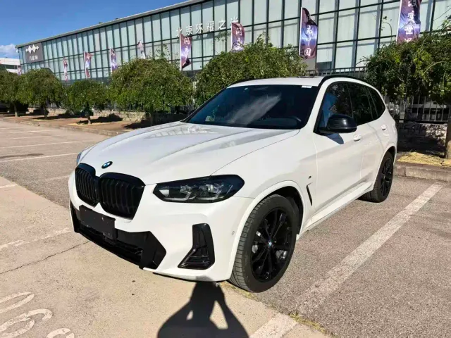 Фотография автомобиля — BMW X3