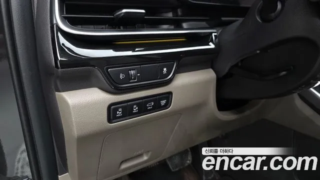 Kia Carnival 4th Gen — Фото автомобиля 29
