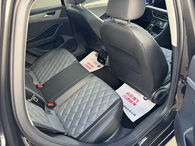 Volkswagen Sagitar — Фото автомобиля 11