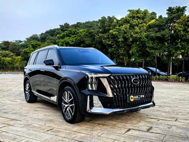 GAC Trumpchi GS8 — Фото автомобиля 4