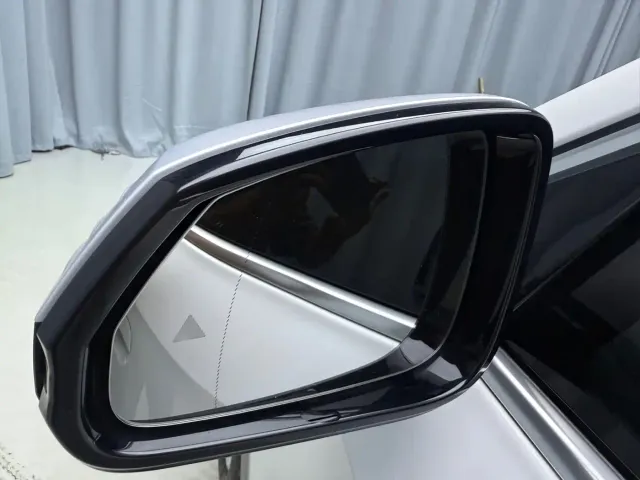 BMW X1 — Фото автомобиля 18