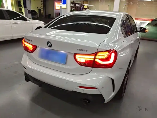 BMW 1 Series — Фото автомобиля 6