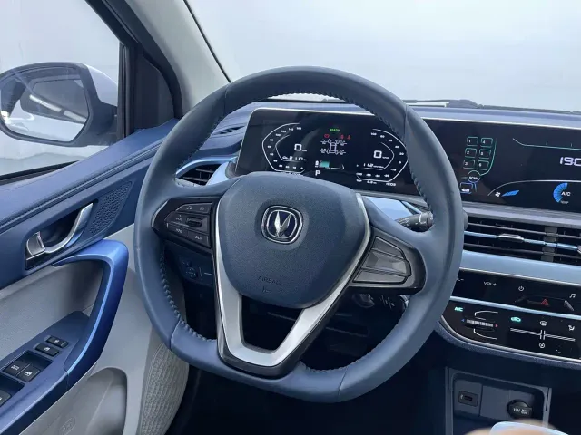 Changan Benben E-Star — Фото автомобиля 7