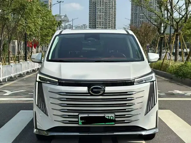 GAC Trumpchi E9 — Фото автомобиля 2