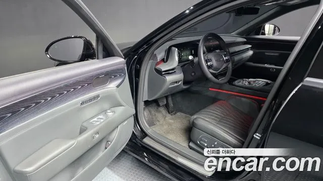 Genesis G90 Бензин 3.5 турбо AWD — Фото автомобиля 8
