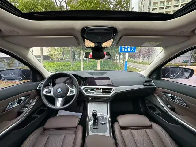 BMW 3 Series — Фото автомобиля 5