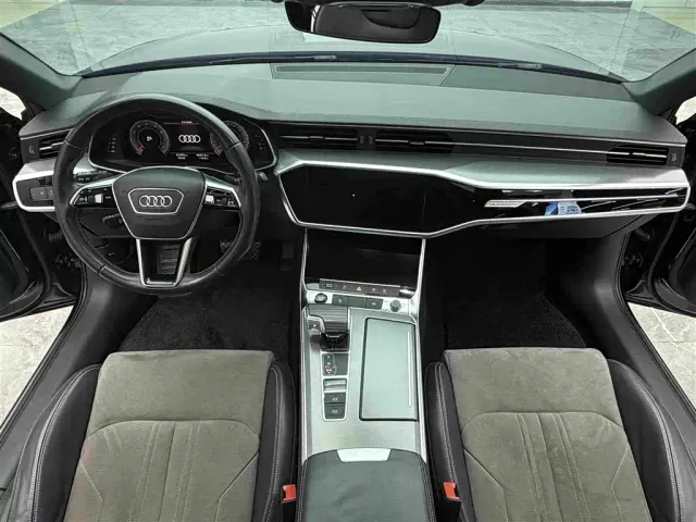 Audi A6L — Фото автомобиля 9