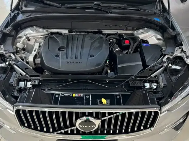 Volvo XC60 — Фото автомобиля 19