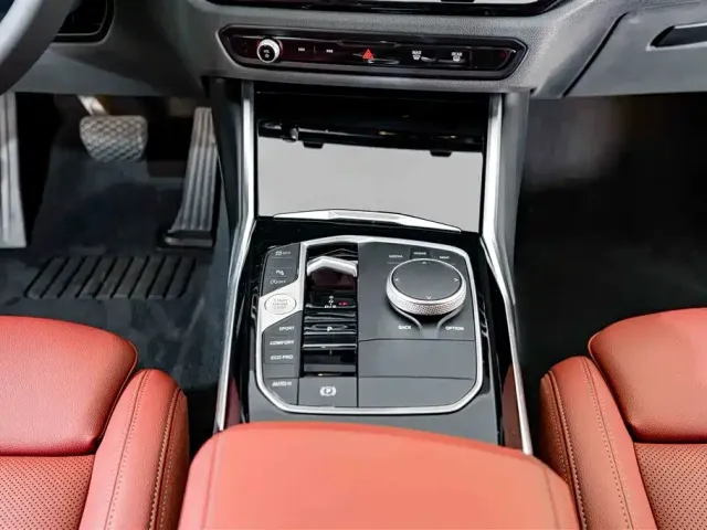 BMW 3 Series — Фото автомобиля 12