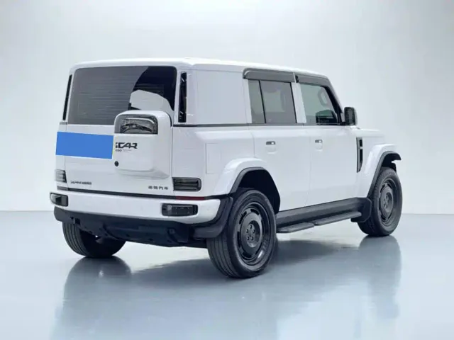 iCAR V23 — Фото автомобиля 5