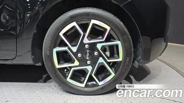 Kia RAY Новый Kia Ray Signature — Фото автомобиля 21