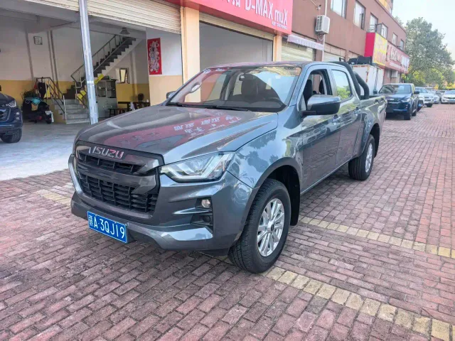 Фотография автомобиля — Isuzu Lingtuo