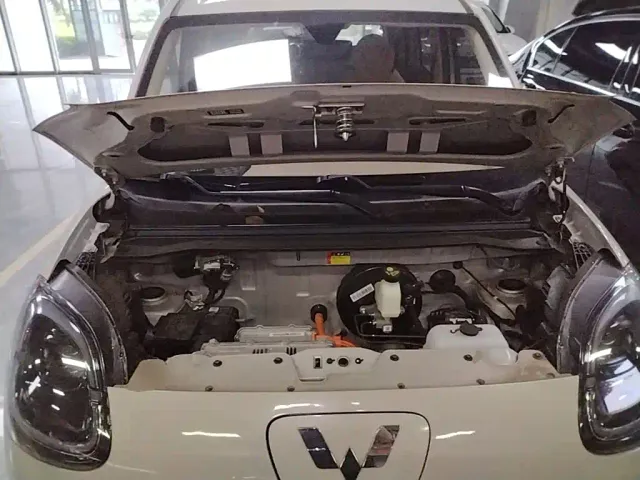 Wuling Hongguang Mini EV — Фото автомобиля 19