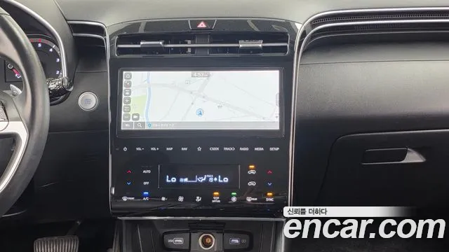 Hyundai Tucson Tucson (NX4) Дизель 2.0 2WD — Фото автомобиля 14