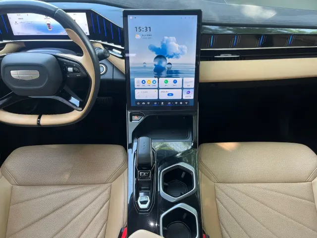 Geely Boyue L — Фото автомобиля 14