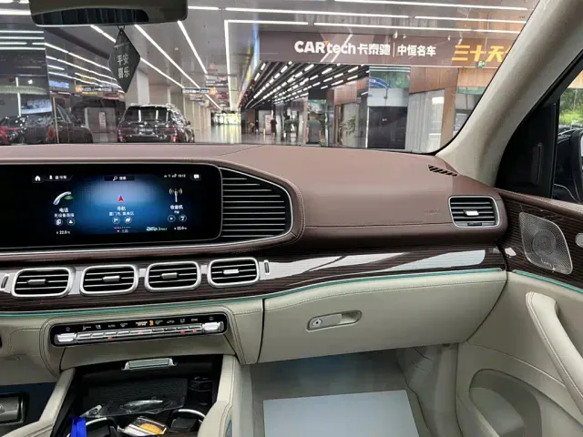 Mercedes-Benz Maybach GLS — Фото автомобиля 20