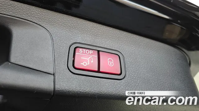 Mercedes-Benz GLS-Class — Фото автомобиля 28
