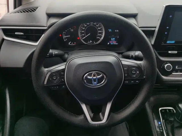Toyota Corolla — Фото автомобиля 15