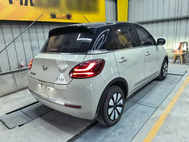 Wuling Bingo — Фото автомобиля 6