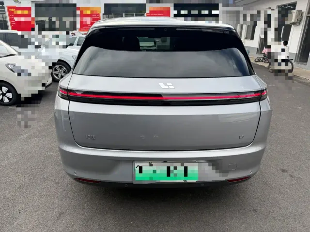 Li Auto L7 — Фото автомобиля 7