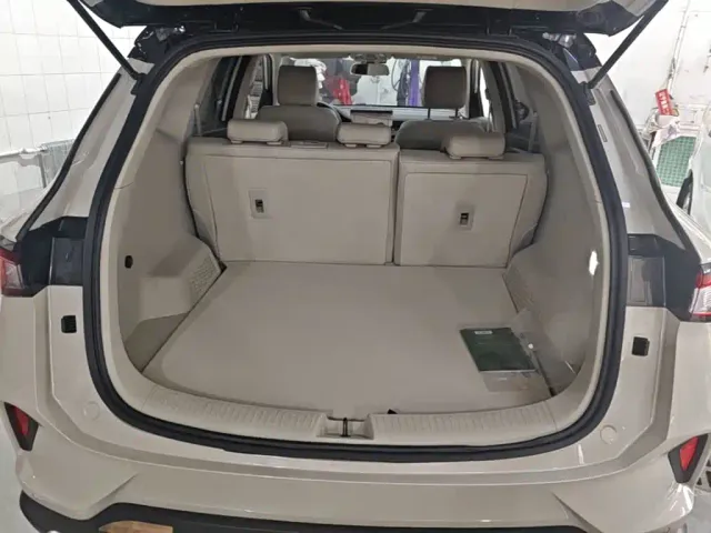 Wuling Asta — Фото автомобиля 18