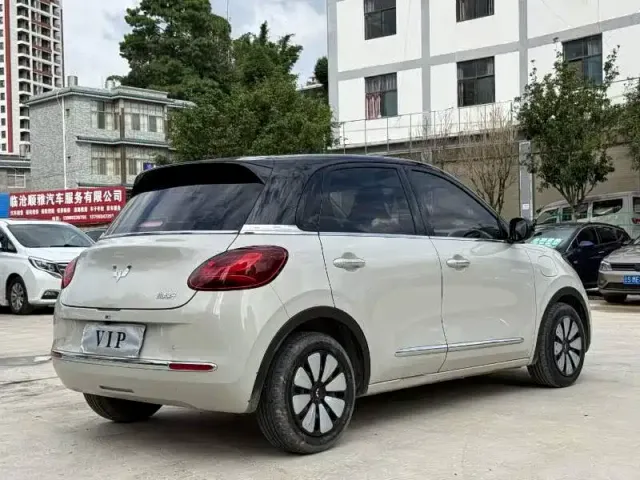 Wuling Bingo — Фото автомобиля 4