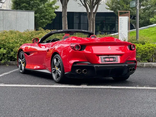 Ferrari Portofino — Фото автомобиля 7