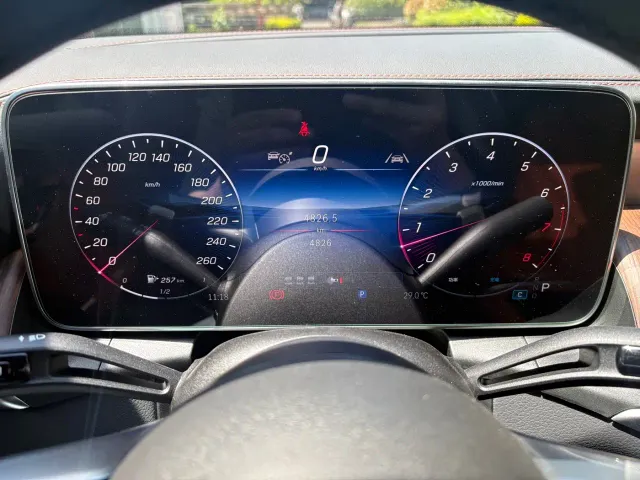 Mercedes-Benz GLC-Class — Фото автомобиля 11