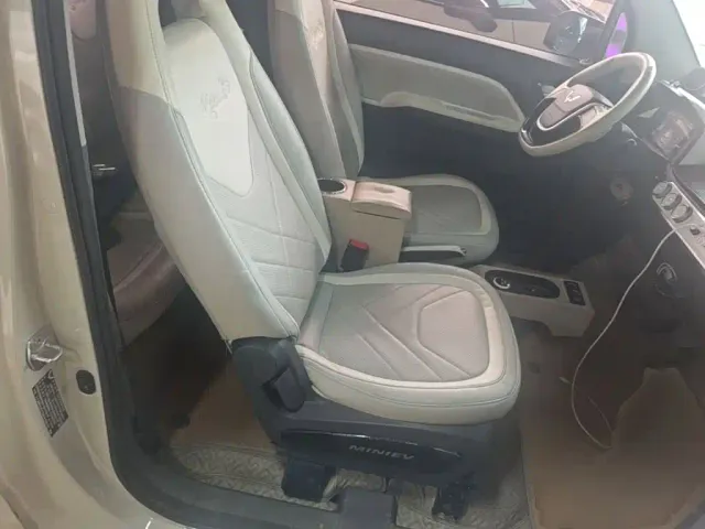 Wuling Hongguang Mini EV — Фото автомобиля 24