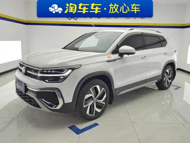 Фотография автомобиля — Volkswagen Tharu