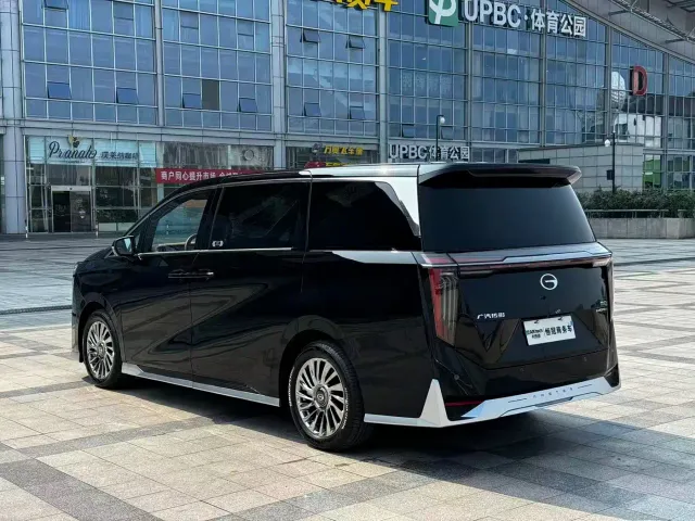 GAC Trumpchi M8 — Фото автомобиля 4