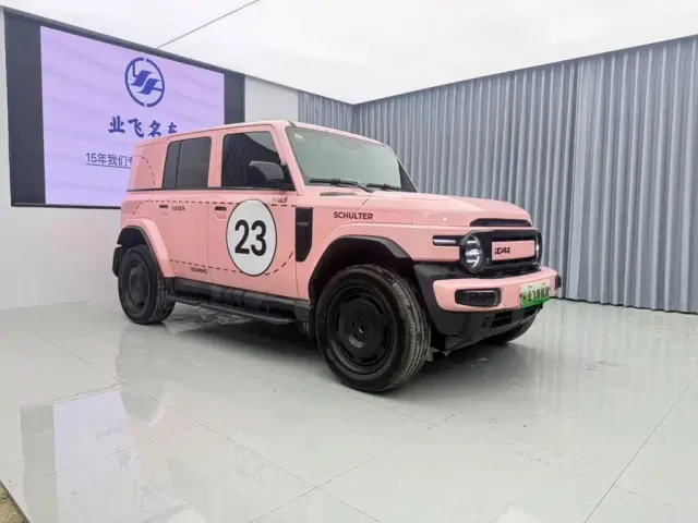 iCAR V23 — Фото автомобиля 3